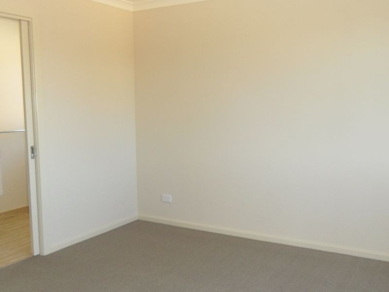 1/1 Rex Court, Noble Park VIC 3174