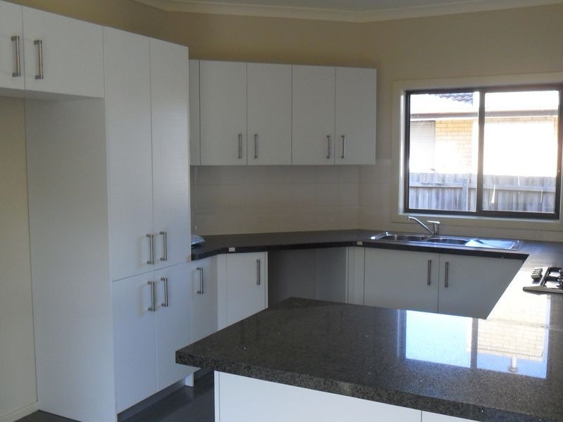 1/1 Rex Court, Noble Park VIC 3174