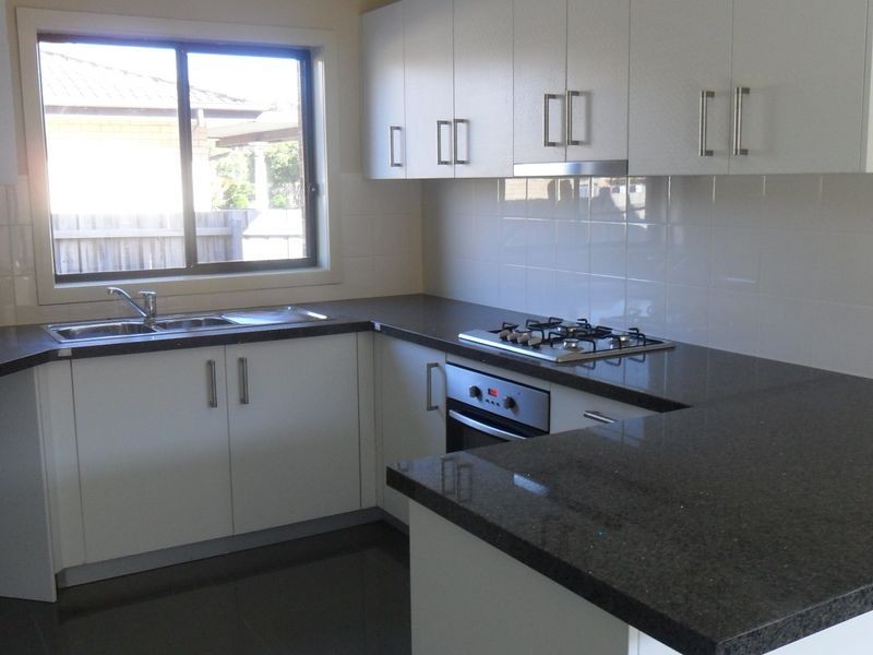 1/1 Rex Court, Noble Park VIC 3174