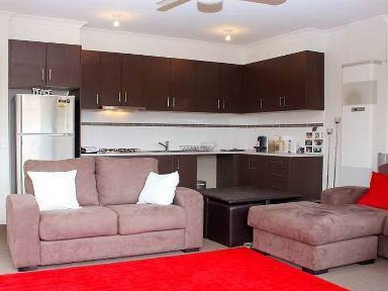 4/24 View Road, Springvale VIC 3171