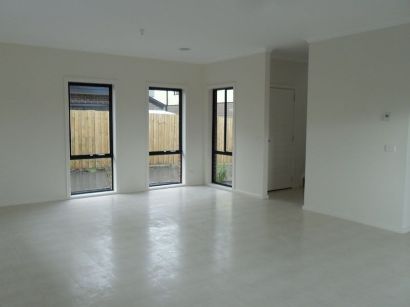 2/17 Knox Street, Noble Park VIC 3174