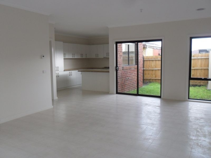 2/17 Knox Street, Noble Park VIC 3174