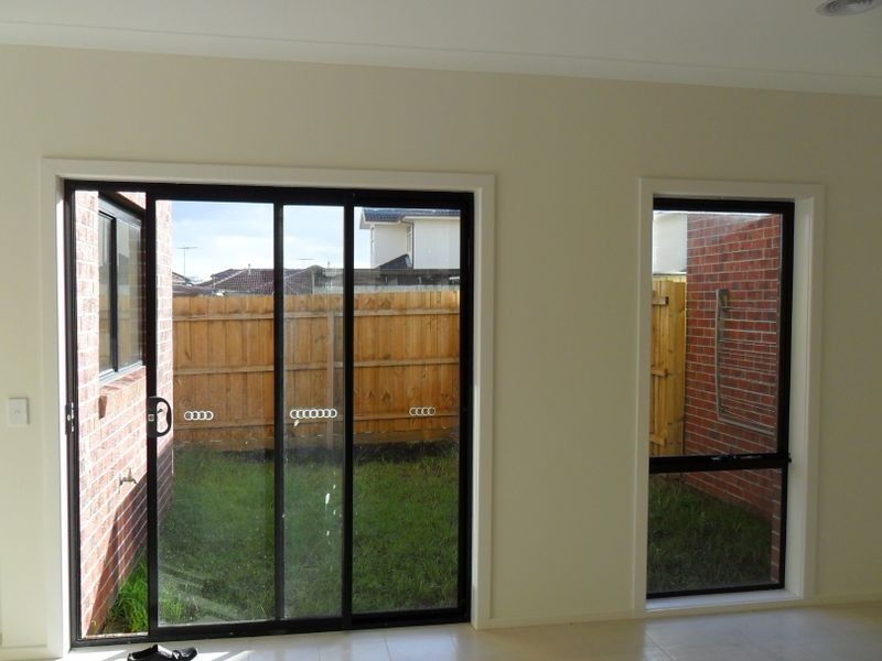 2/17 Knox Street, Noble Park VIC 3174