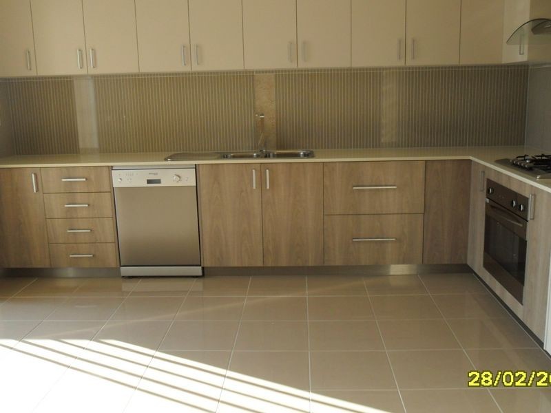 4/1 Fox Street, Dandenong VIC 3175