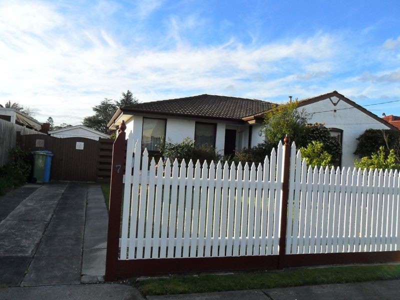7 Cornwall Avenue, Keysborough VIC 3173