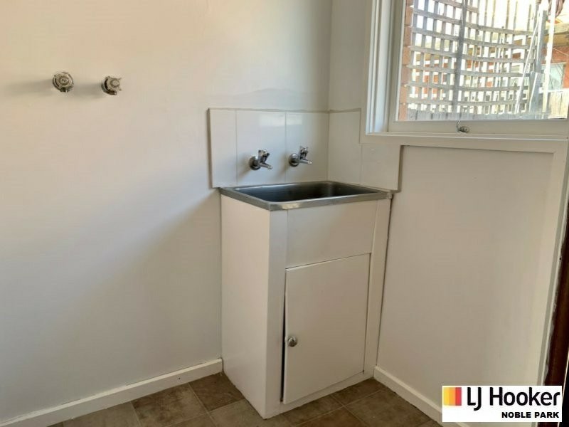 4/22 Leonard Avenue, Noble Park VIC 3174