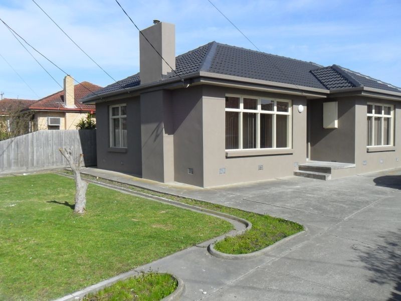 4 Kerrison Avenue, Noble Park VIC 3174