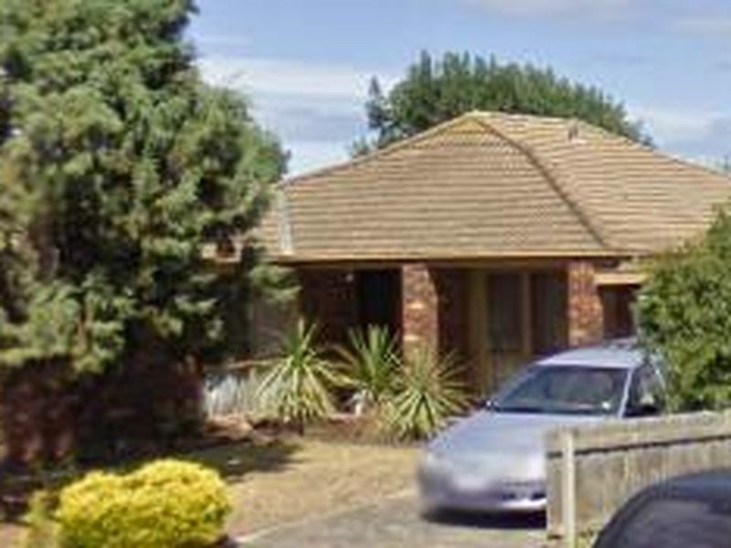 11 Corella Court, Carrum Downs VIC 3201