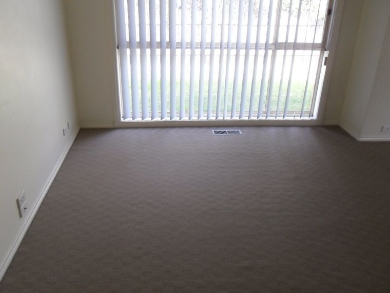 1/13 Treesbank Avenue, Noble Park VIC 3174