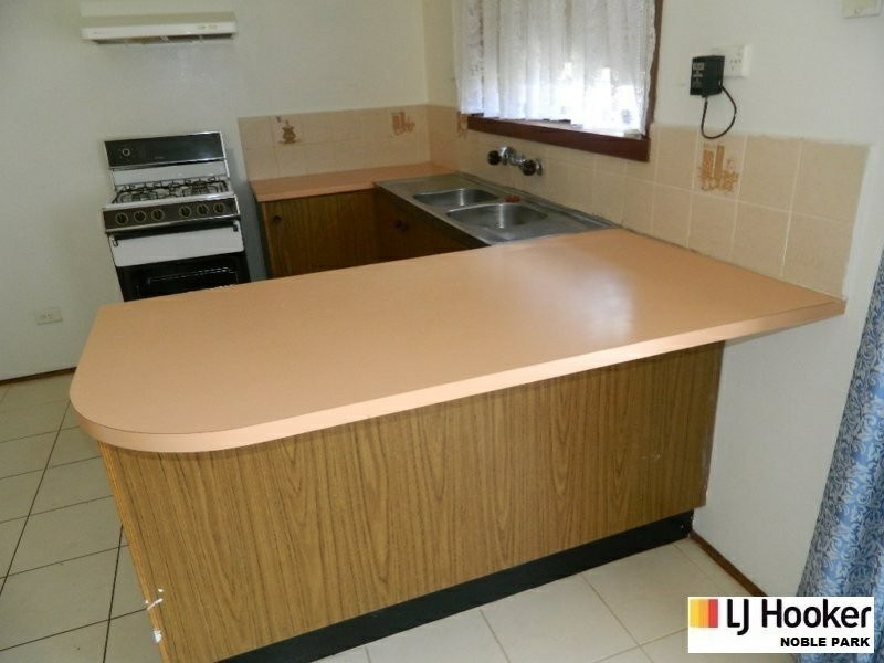 1/9 Dunblane Road, Noble Park VIC 3174