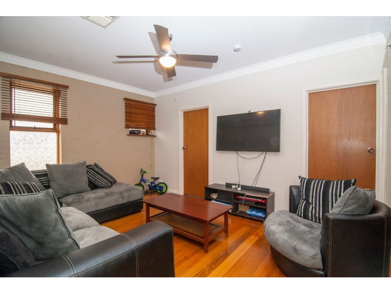 1/158 Buckley Street, Noble Park VIC 3174