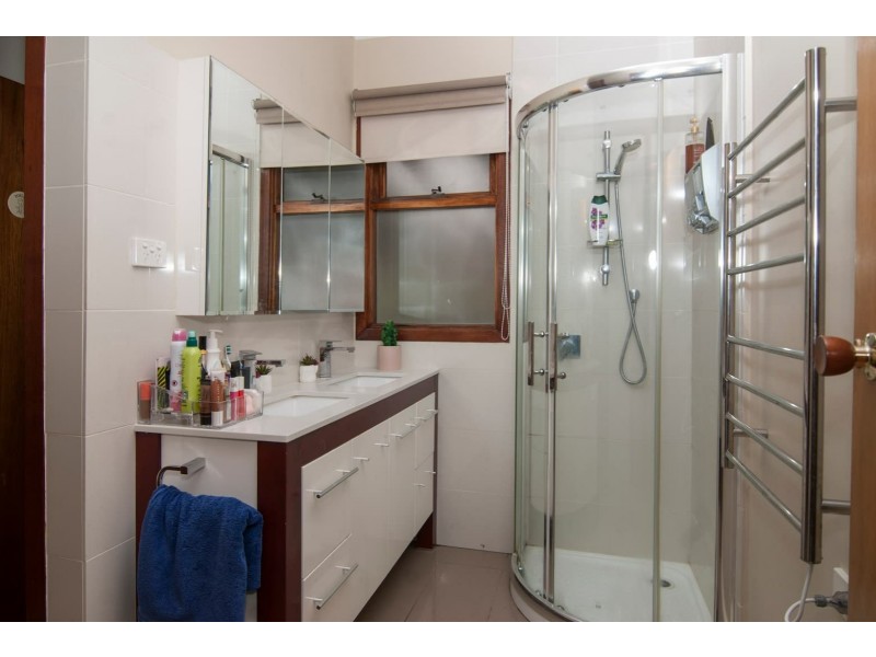 1/158 Buckley Street, Noble Park VIC 3174