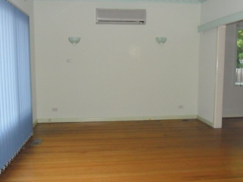 31 Kelvinside Road, Noble Park VIC 3174