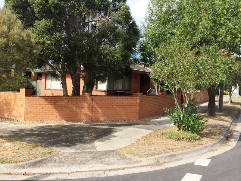 25 Southern Drive, Dingley VIC 3172