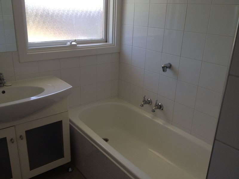 36 College Crescent, Keysborough VIC 3173