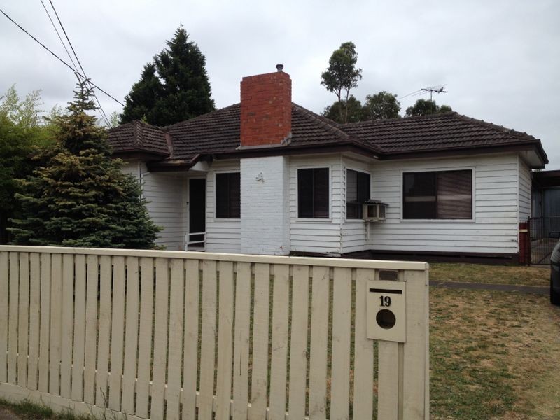 19 Agnes Street, Noble Park VIC 3174