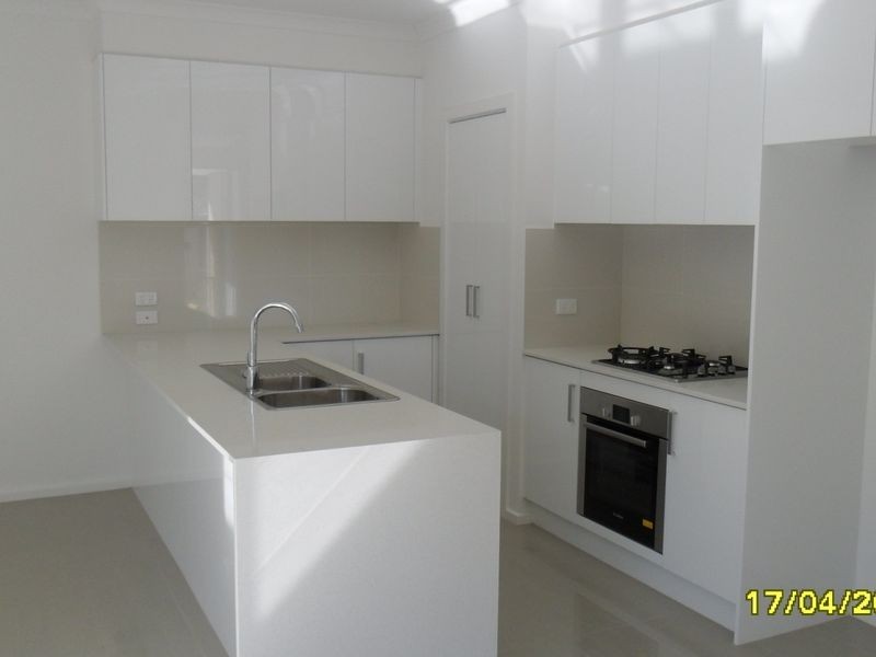 29 College Crescent, Keysborough VIC 3173