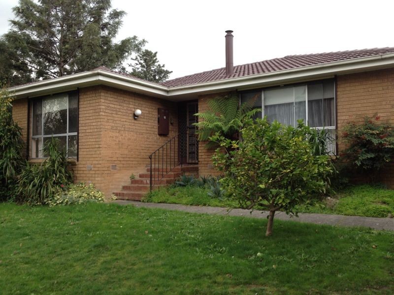 30 Saxonwood Drive, Narre Warren VIC 3805