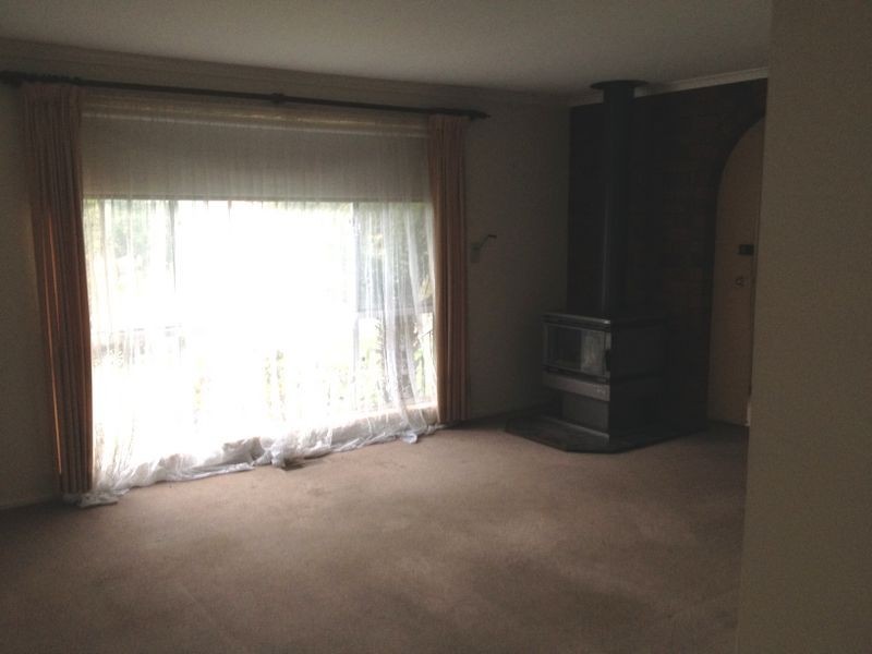 30 Saxonwood Drive, Narre Warren VIC 3805