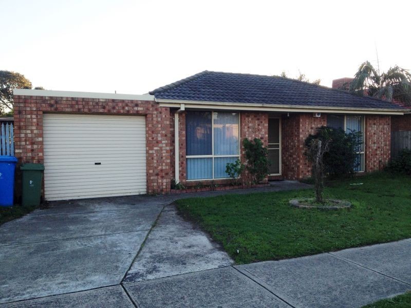 38 Bluegum Way, Hampton Park VIC 3976