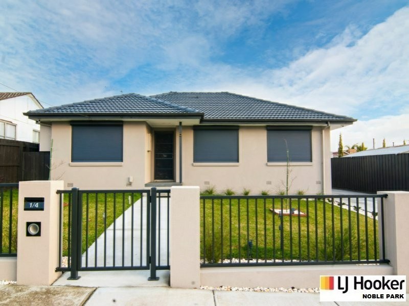 1/4 Plum Street, Doveton VIC 3177