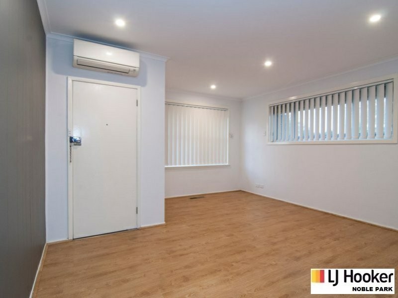 1/4 Plum Street, Doveton VIC 3177