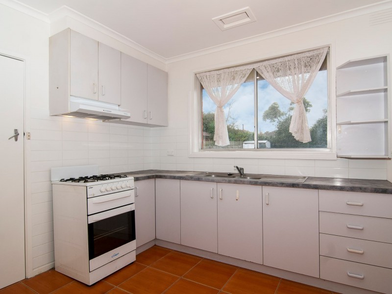 33 Athol Road, Noble Park VIC 3174