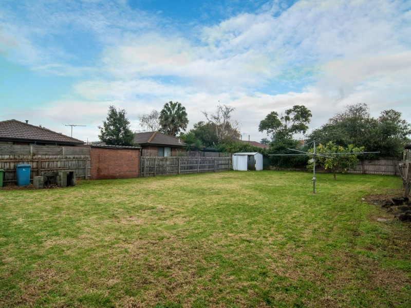 33 Athol Road, Noble Park VIC 3174