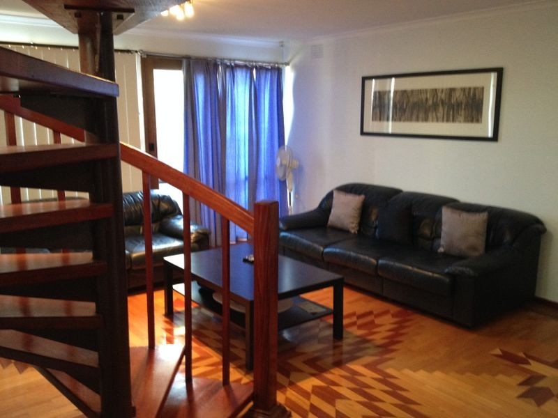 2/245 Corrigan Road, Noble Park VIC 3174