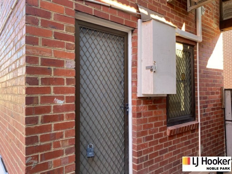 Rear 106a Herbert St, Dandenong VIC 3175