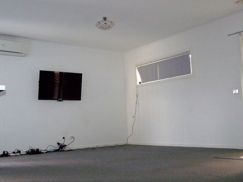 4/10 Bloomfield Road, Noble Park VIC 3174