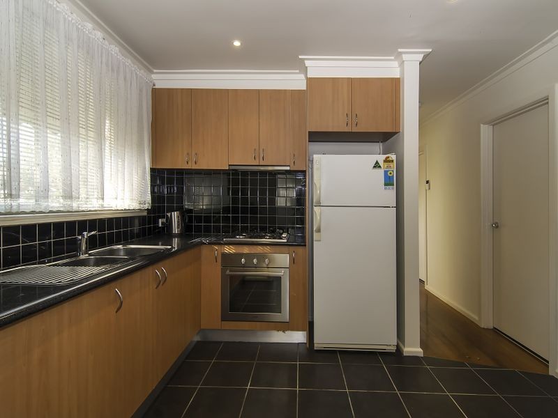 2/61 King George Parade, Dandenong VIC 3175