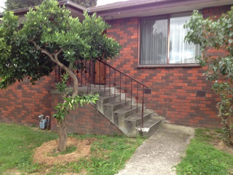 2/11 Larbert Road, Noble Park VIC 3174