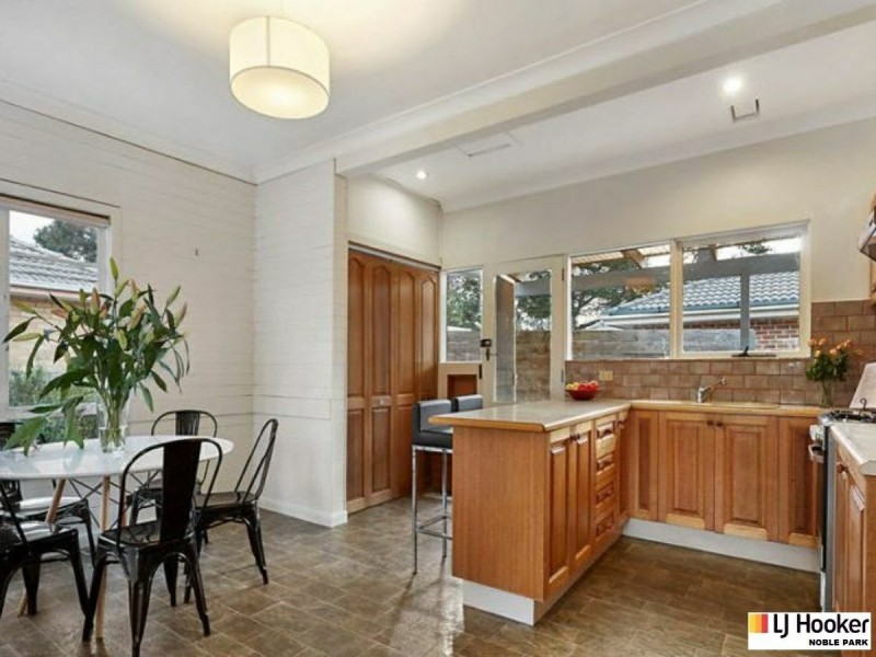 1/35 Kingsley Grove, Mount Waverley VIC 3149