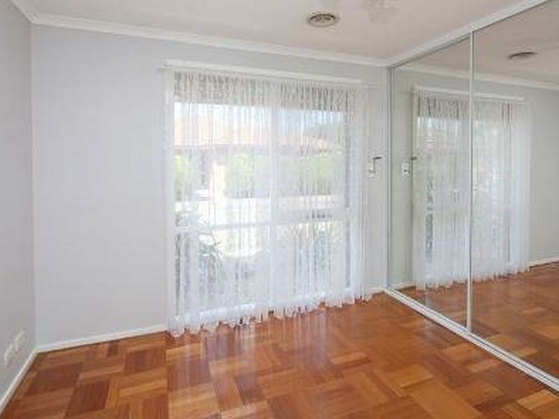 10/33 Fintonia Road, Noble Park VIC 3174