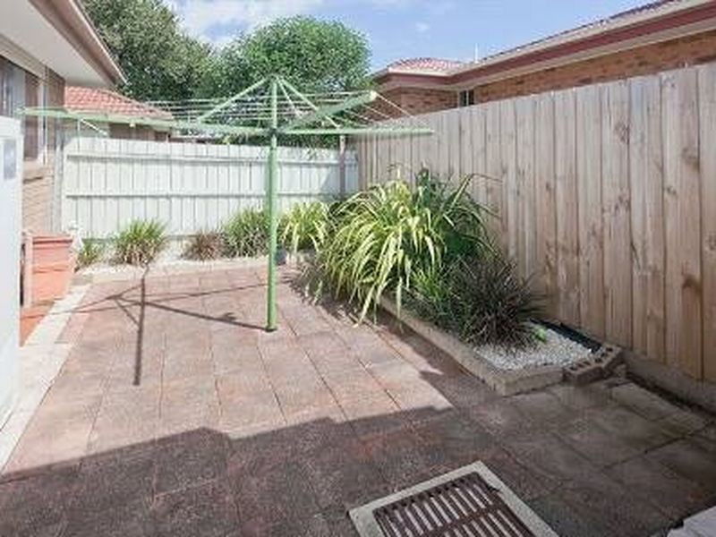 10/33 Fintonia Road, Noble Park VIC 3174