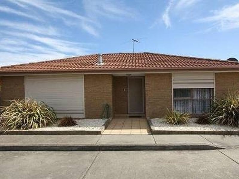 10/33 Fintonia Road, Noble Park VIC 3174