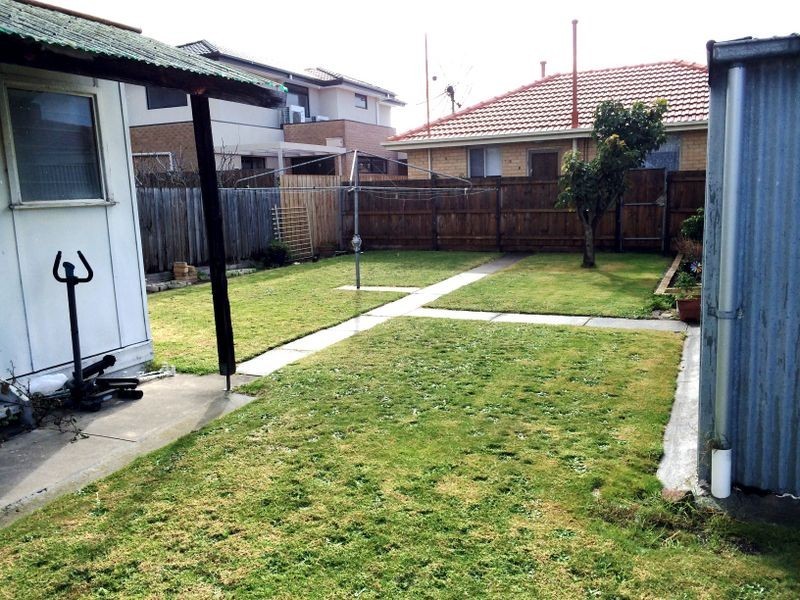 16 Finchaven Avenue, Keysborough VIC 3173