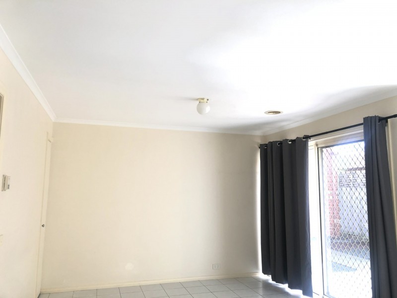 2/1 Briggs Crescent, Noble Park VIC 3174