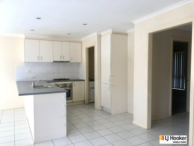2/1 Briggs Crescent, Noble Park VIC 3174
