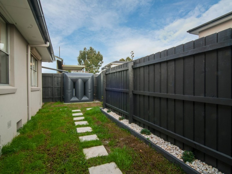 1/4 Plum Street, Doveton VIC 3177
