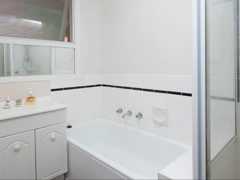 1/1203 Heatherton Road, Noble Park VIC 3174