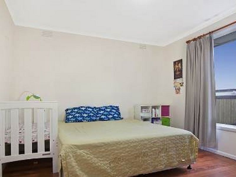 2/1A Larbert Road, Noble Park VIC 3174