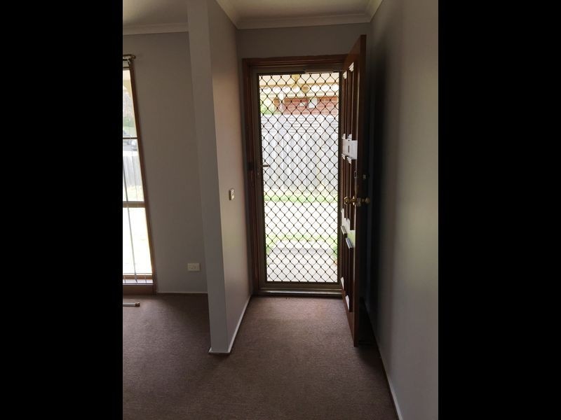 1/100 Ross Street, Dandenong VIC 3175