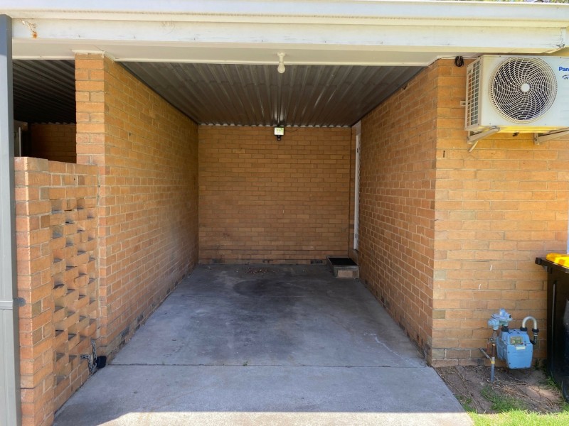 1/4 Winston Court, Noble Park VIC 3174