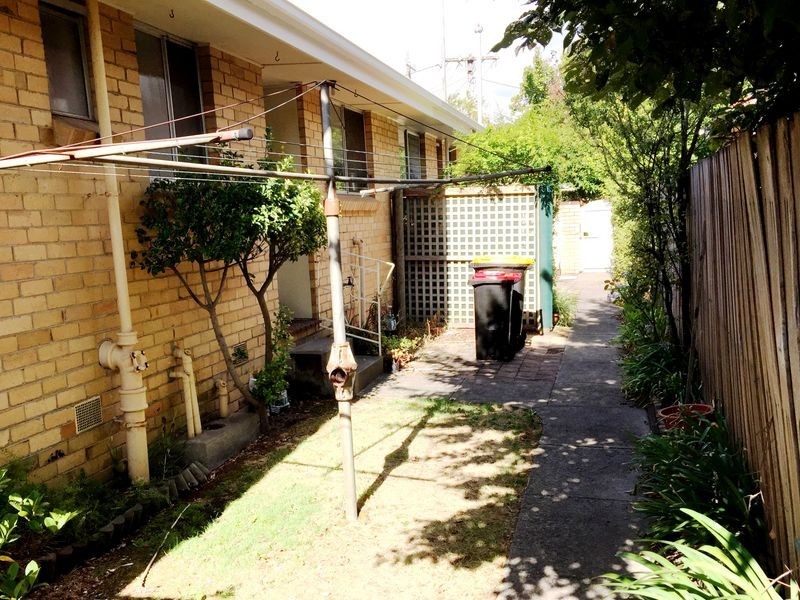 2/79 Cleeland Street, Dandenong VIC 3175