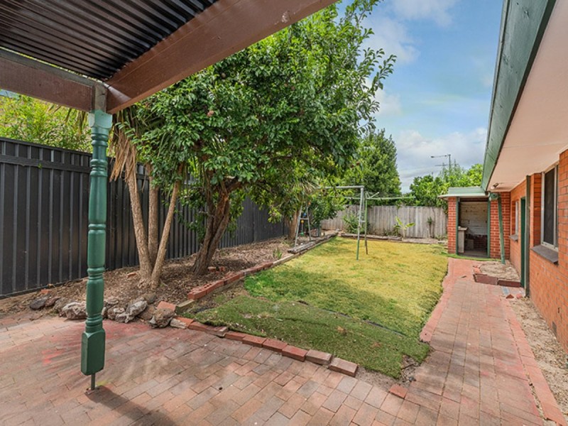 25 Southern Drive, Dingley Village VIC 3172