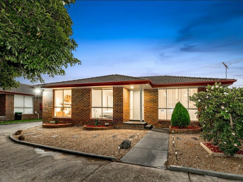 2/6 Benga Avenue, Dandenong VIC 3175