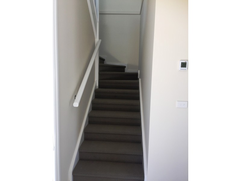 2/21 Rutherglen Street, Noble Park VIC 3174