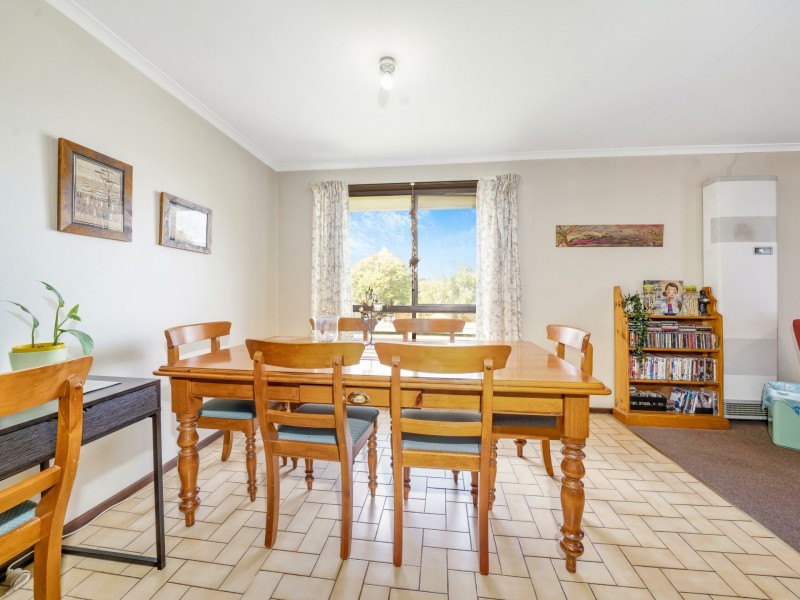 1-4/27 Golf View Road, Heatherton VIC 3202